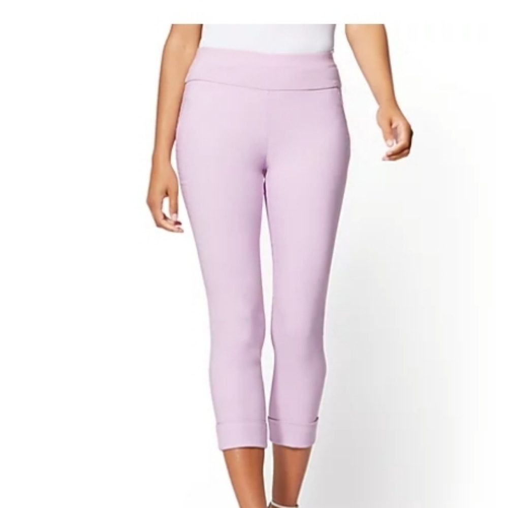 Cuffed crop pants